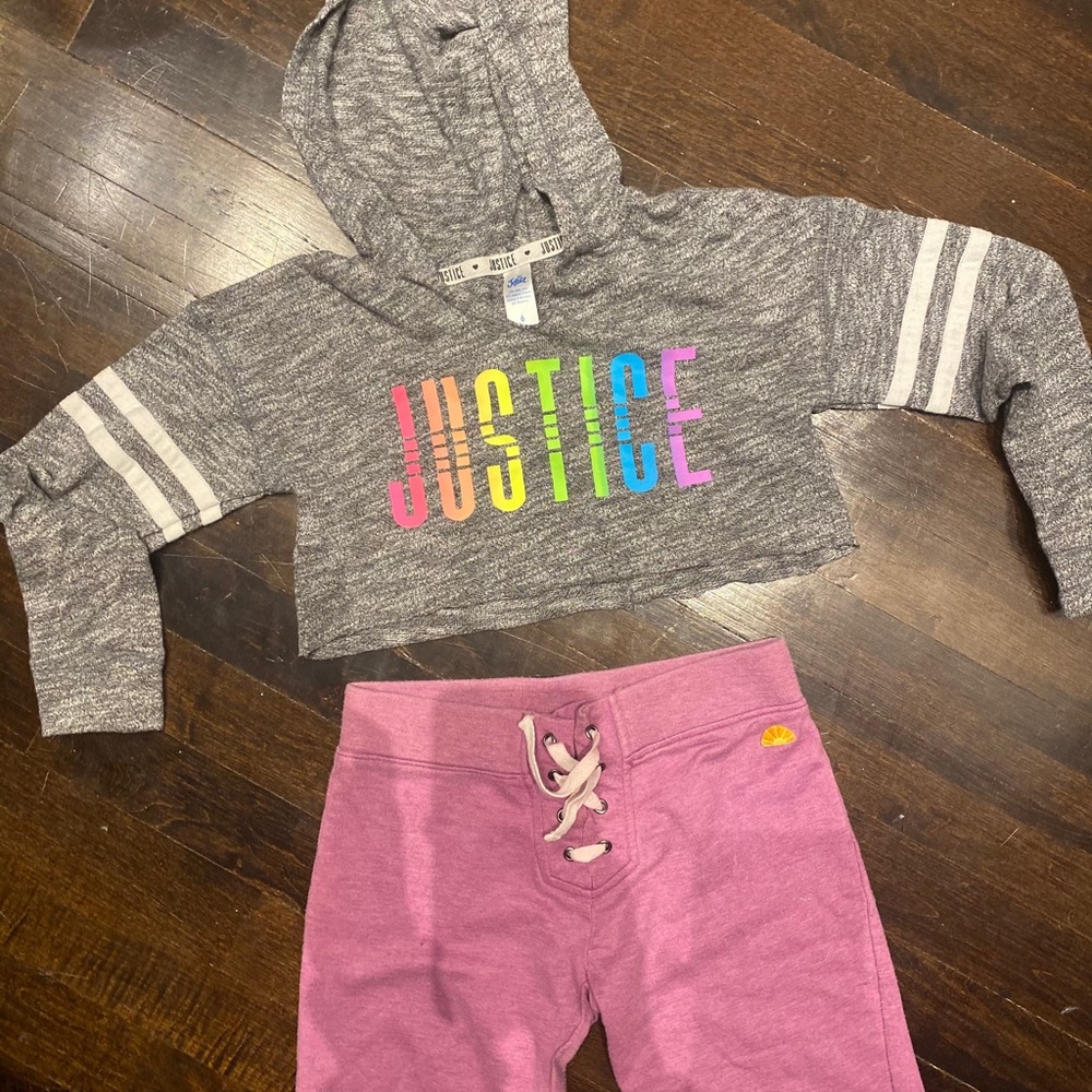 Set of 2 girls items. Long sleeve shirt and sweats